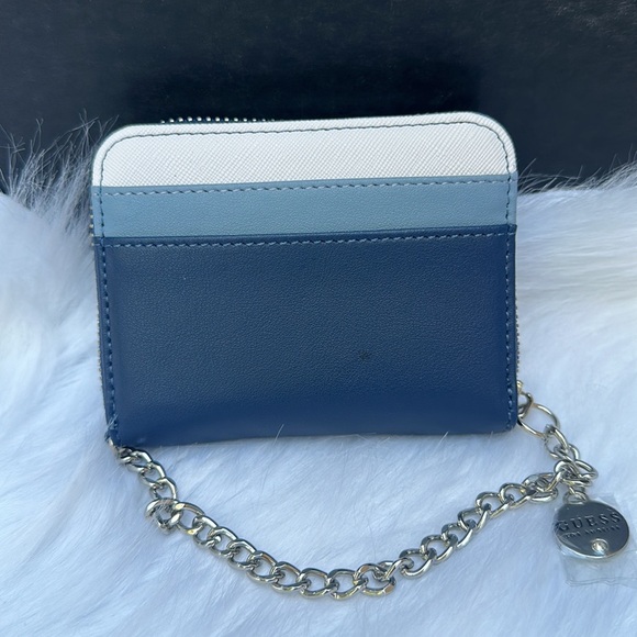 New GUESS Women’s Blue Wallet - Picture 5 of 8